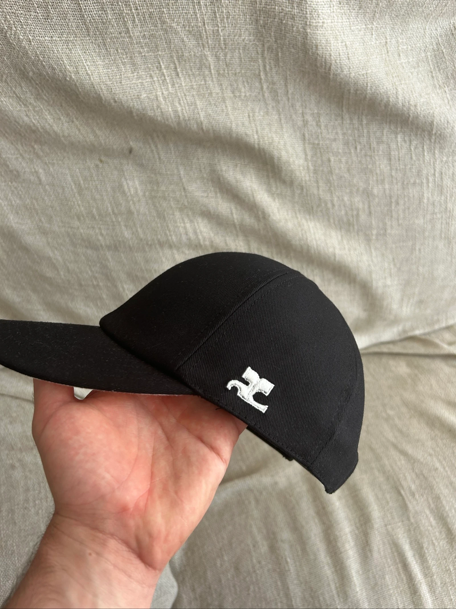 Casquettes courreges 
